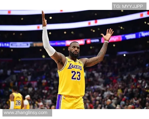 湖人对阵火箭的比赛地点及时间详解，球迷不可错过的精彩对决