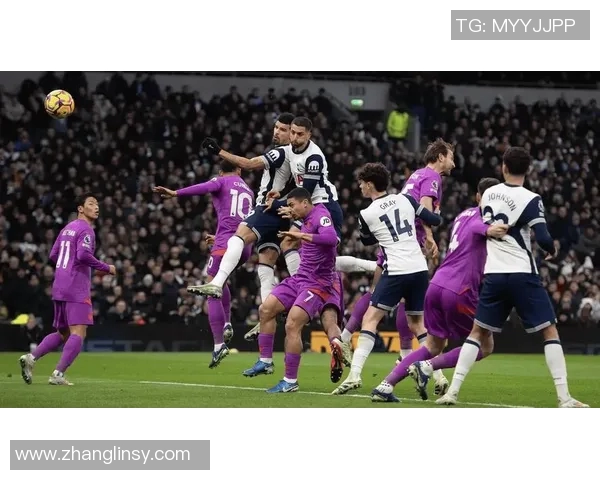 白礼顿与狼队激战正酣谁能在英超赛场上笑到最后