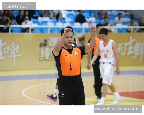 郭昊文：从青涩少年到篮球场上的璀璨新星，未来可期的运动员之路